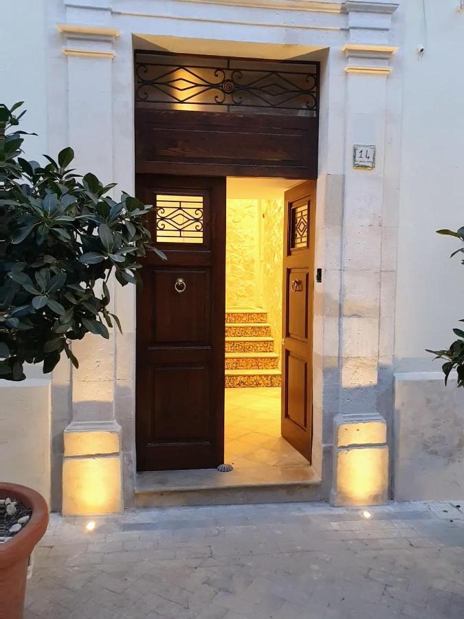 Apartment Palazzo Giufa *