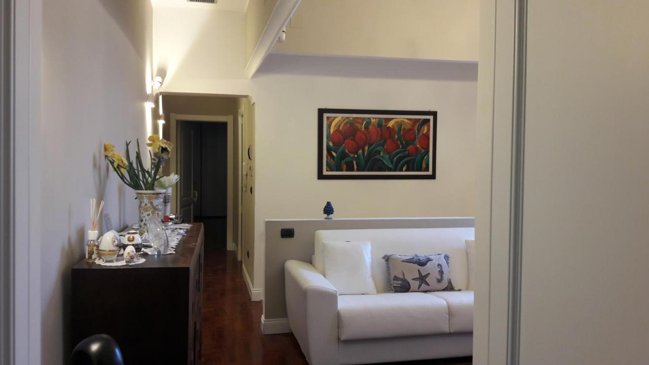 Palazzo Giufa Apartment