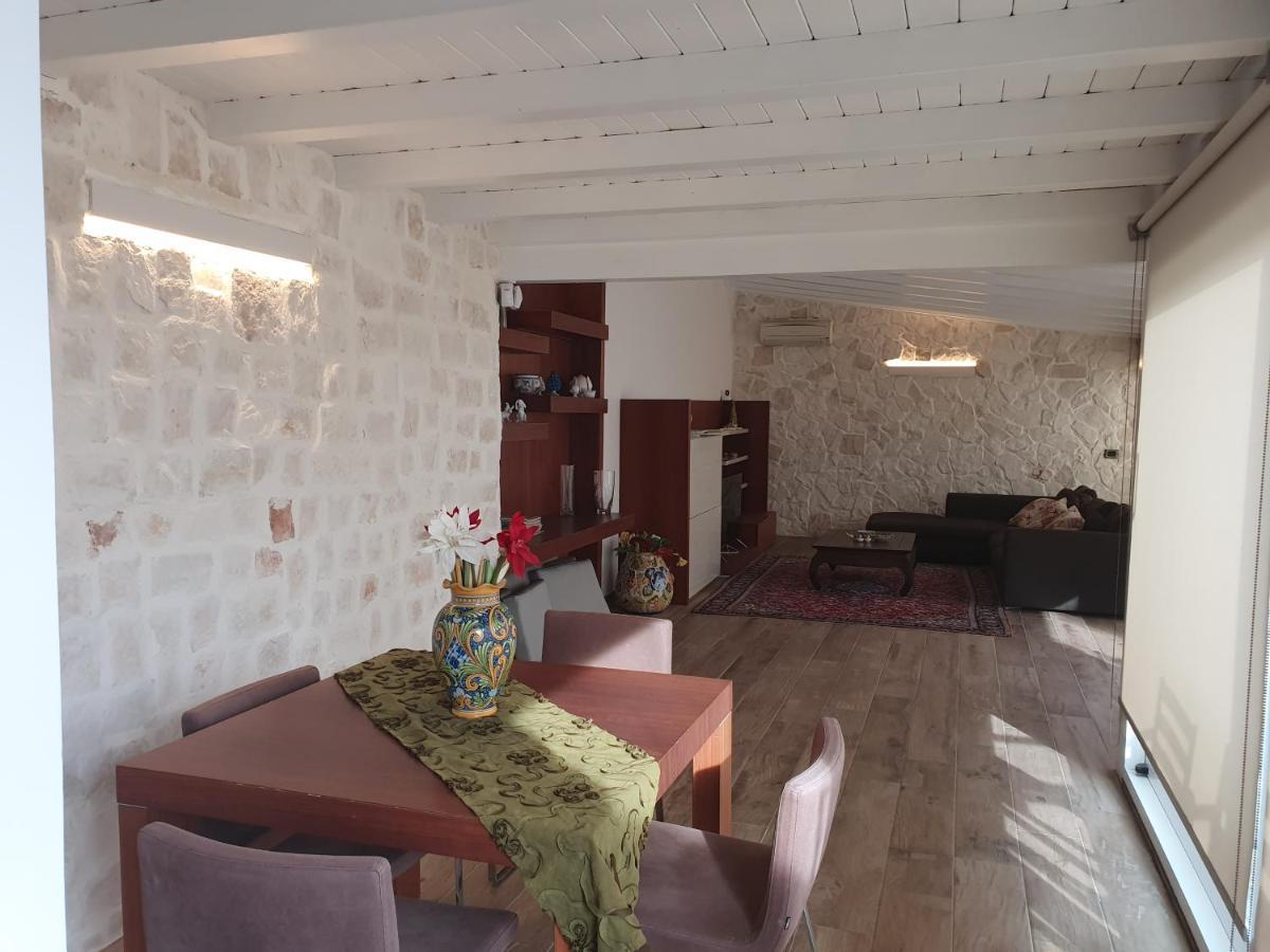 Apartment Palazzo Giufa *